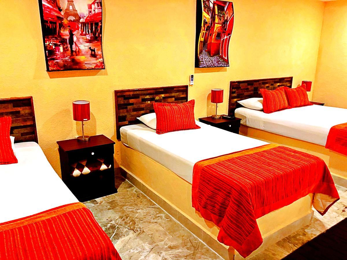 Hotel Versalles Suites 칸쿤 외부 사진