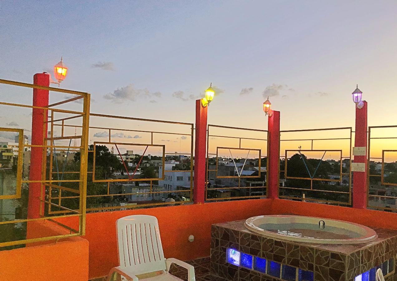 Hotel Versalles Suites 칸쿤 외부 사진