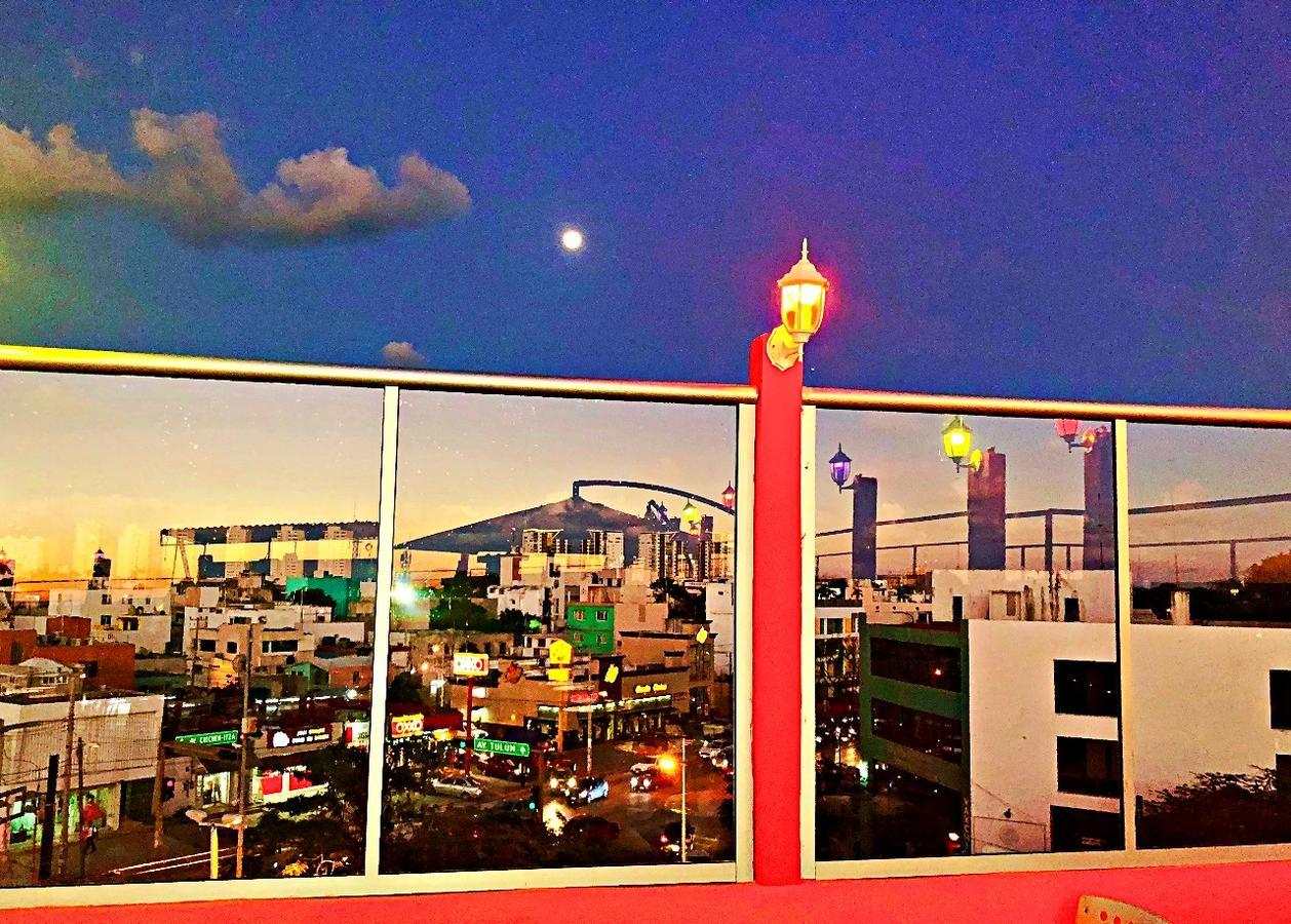 Hotel Versalles Suites 칸쿤 외부 사진